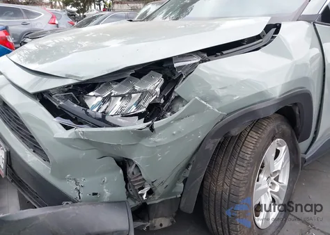 2020 Toyota Rav4 Xle из США, поврежденный, VIN 2T3W1RFV4LW100357